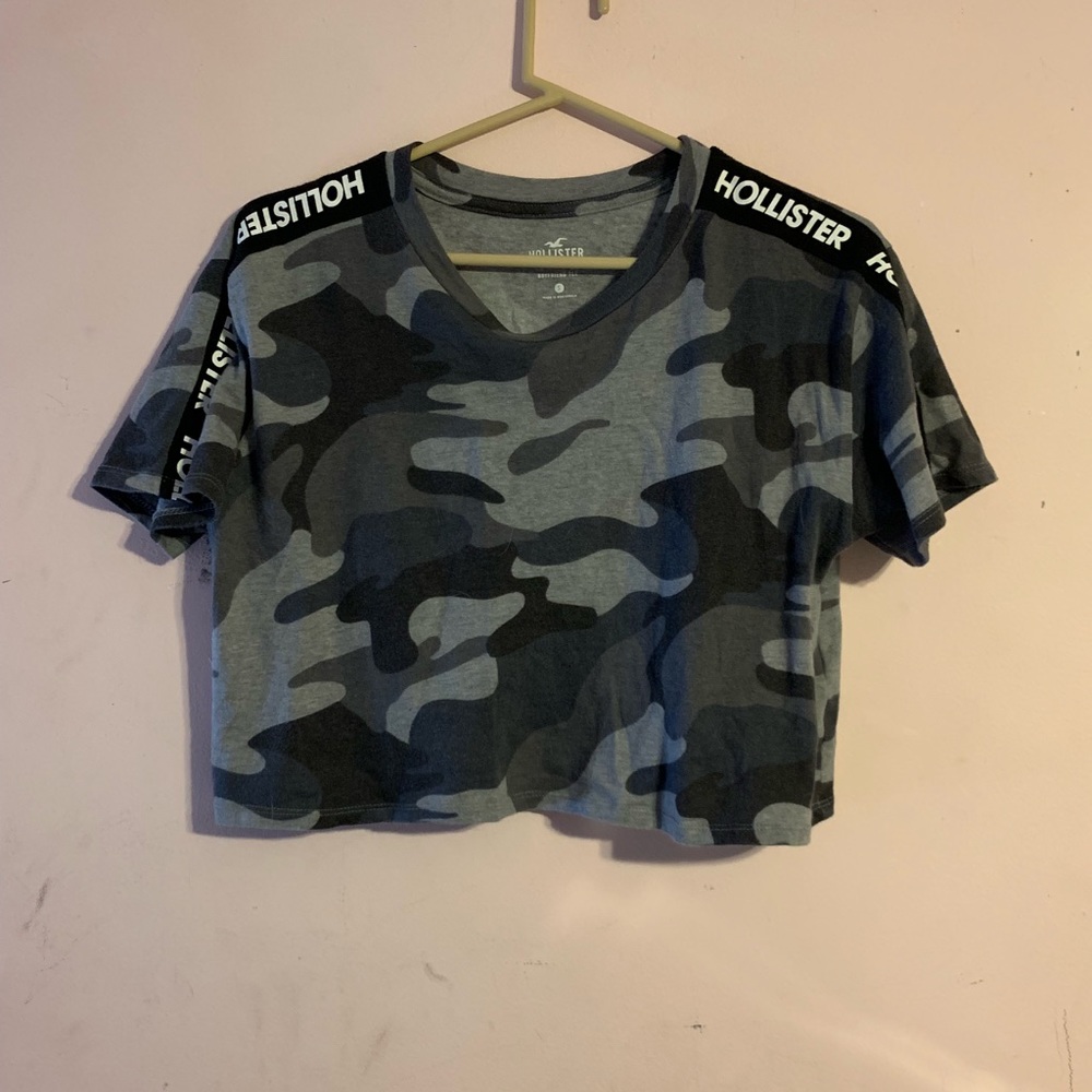 Holister shirt